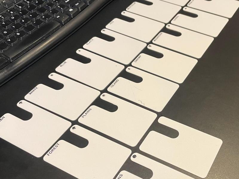 MTG Card Dividers - flush - 1mm thick - adjustable