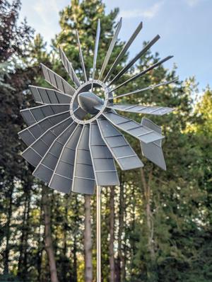 GARDEN WINDMILL MODEL 2