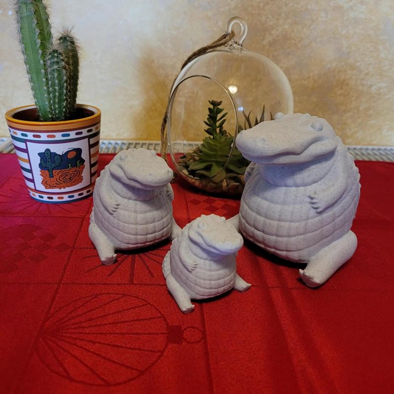 Chubby Crocodile, Sitting Fat Crocodile Statue