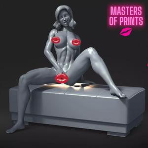 sexy pose - NSFW - EROTIC MINIATURE 75 MM SCALE