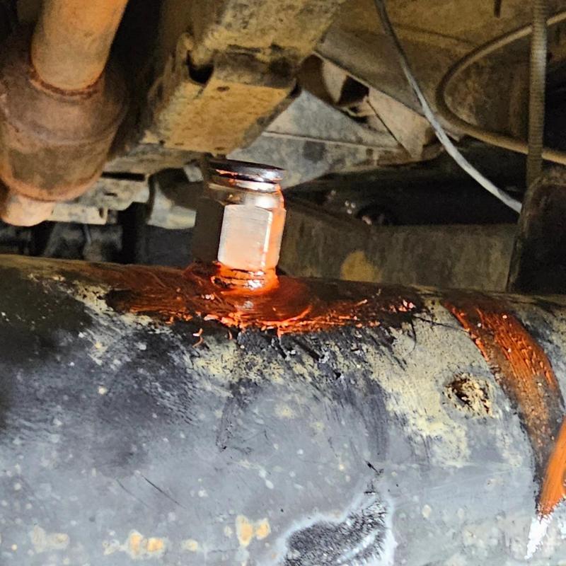 Discovery 2 Axle breather insert, brass replacement