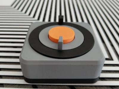 External PC-Power-Switch with rotary lock