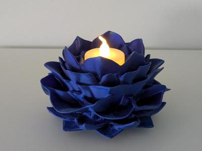 Lily Flower Tealight Holder