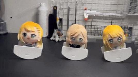 chibigurumi swaying stand