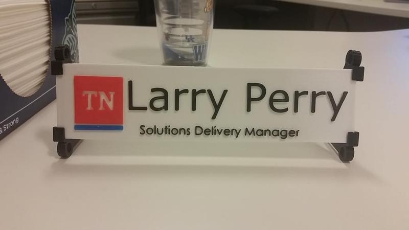 Pergo State of TN Desk Plate