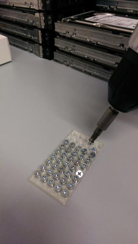 Quick screw - screw holder