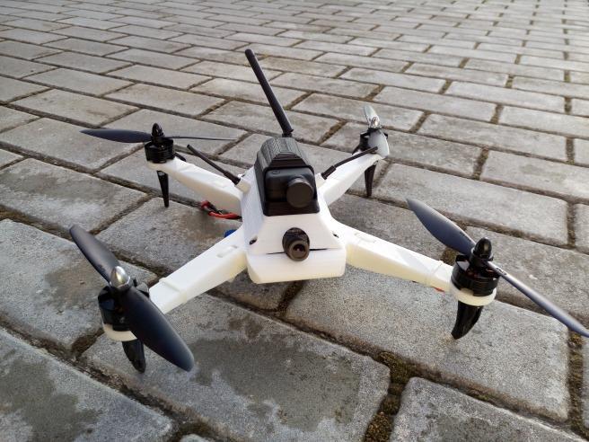 Simple quadcopter