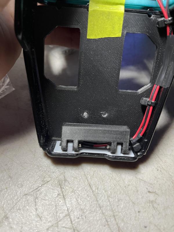 Injora IR40 broken hinge fix
