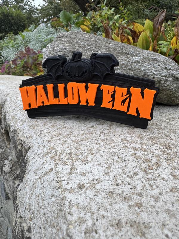 halloween inscription