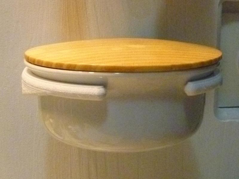 Shaving soap bowl wall-holder