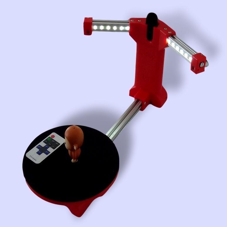 bq ciclop remix with T slot extrusion and LED lights with RF remote controler
