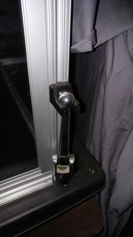 Vise Handle Hanger, 19mm Ball