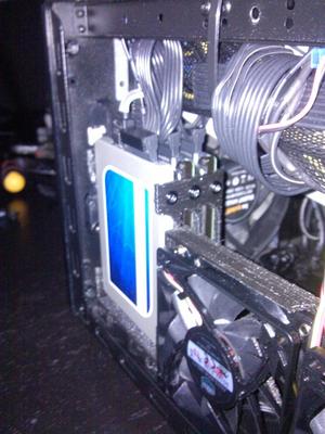 CoolerMaster Elite 130 2.5 hard disk bay