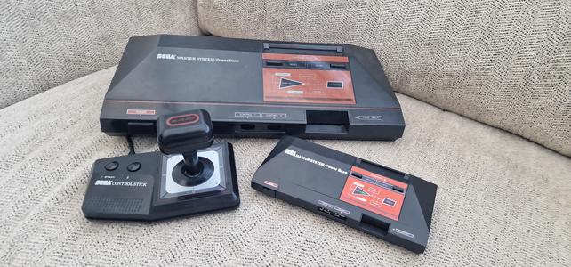 Sega Master System, buttons and mini cart