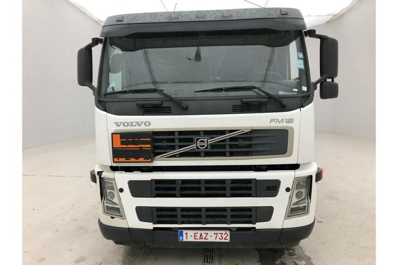 Volvo FM12 6x2