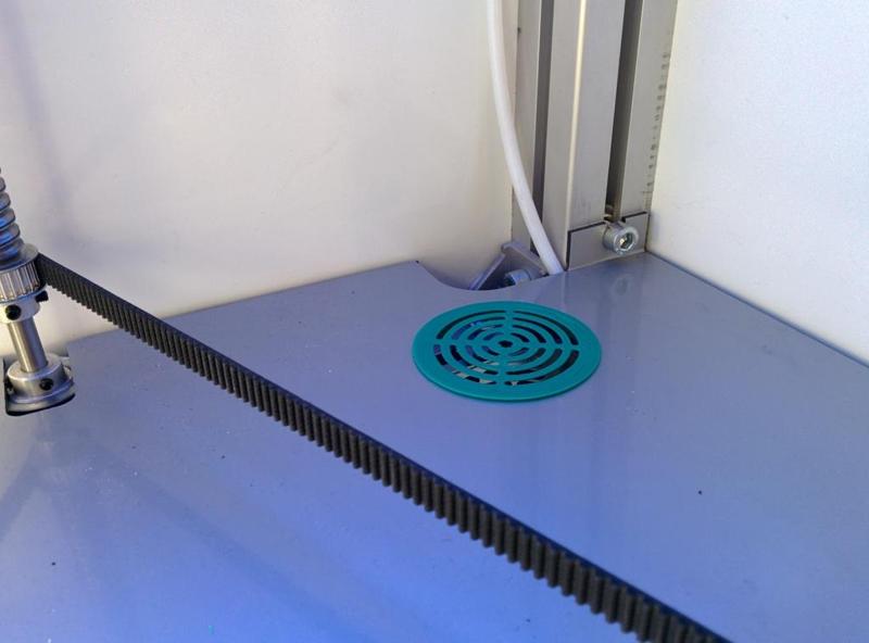 Leapfrog Creatr fan hole covering