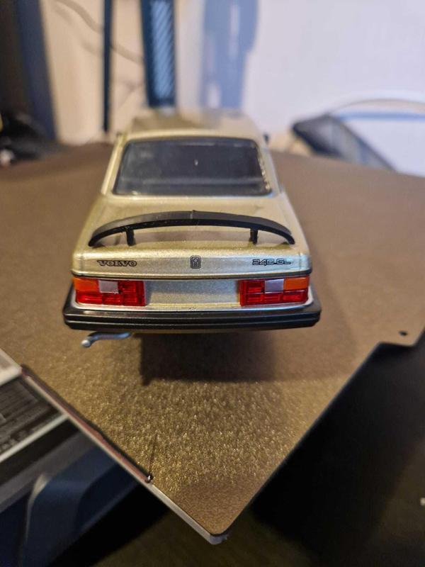 miniwing volvo 240 modelcar