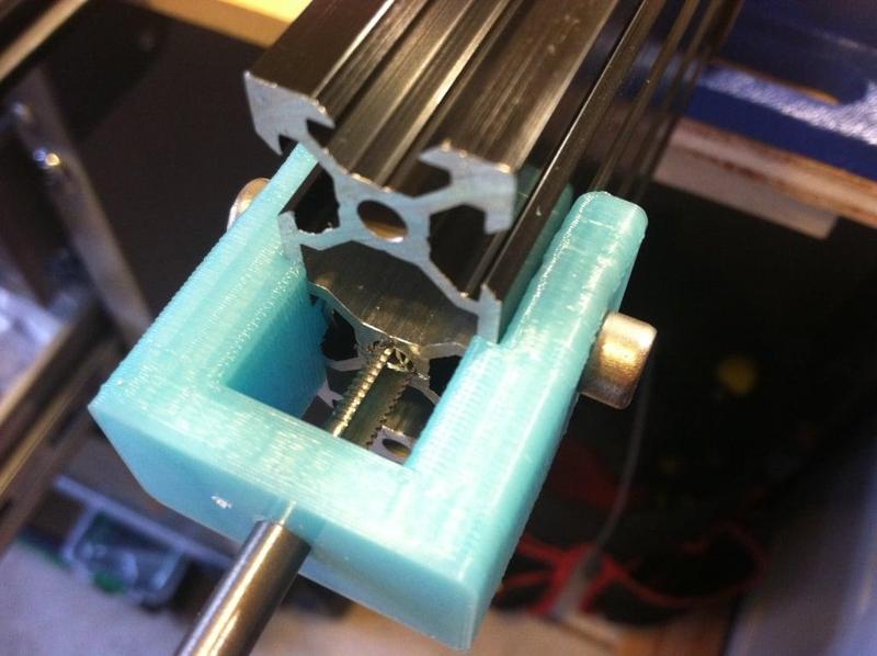 Tap Jig / Holder for Aluminum Extrusion 20mm / any width Misumi, OpenBuilds v-slot, MakerSlide compatible