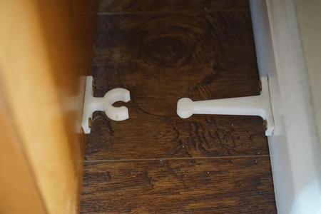 Door Stay (8/10cm length)