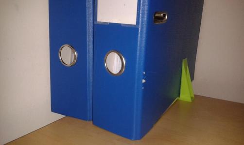 Sujeta archivador (Folder holder)