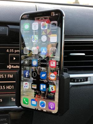 iPhone X Mount