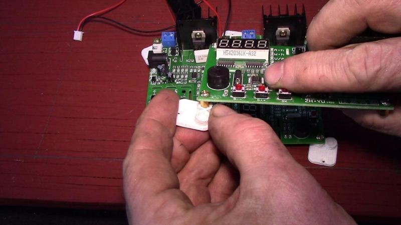 ZB206+ Battery Discharger mounting tab