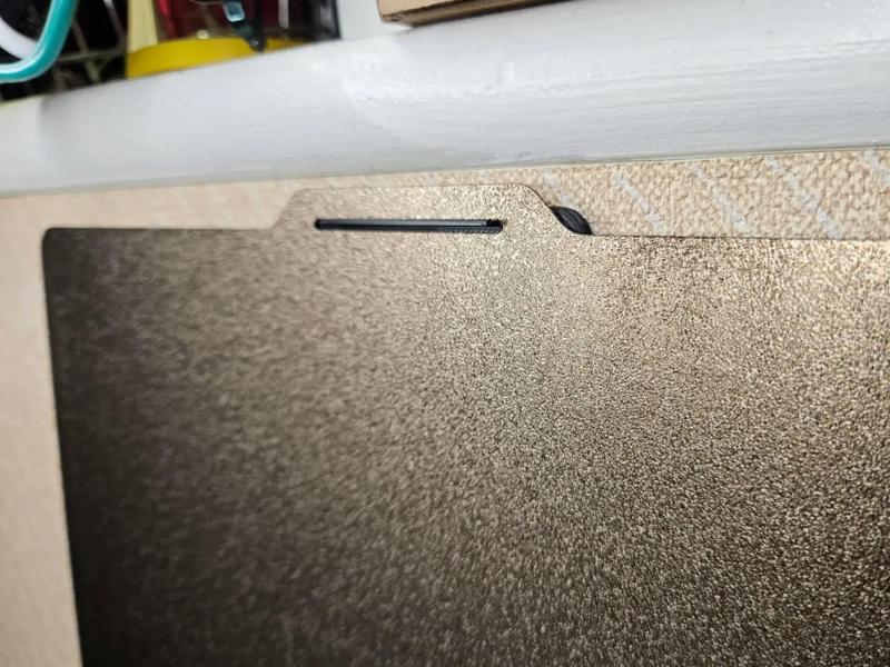 Simple Build Plate Holder Wall Mount