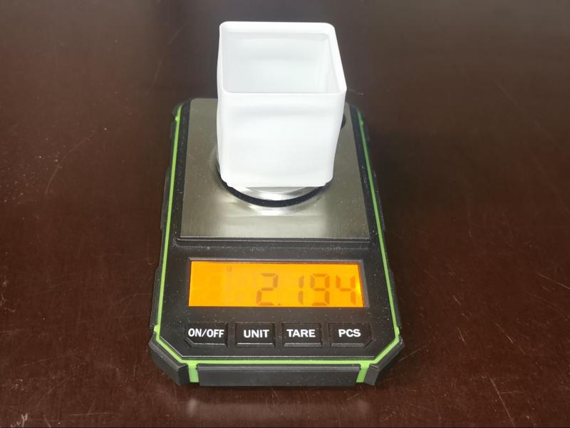 Ultra lightweight Gridfinity bin (2.2 g PLA)