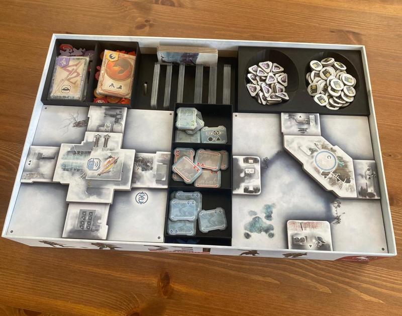 D.E.I.: Divide et Impera Retail Insert 
