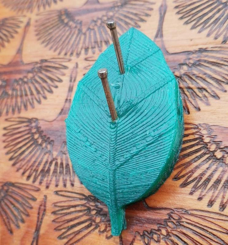 Wall Leaf Hanger