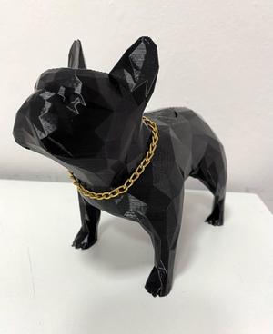 Perro alcancia bulldog