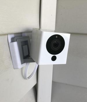 WyzeCam Vinyl Siding Mount