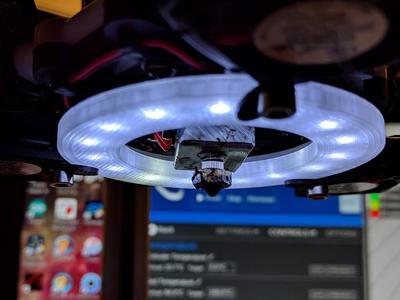 Max Angel Eye ringlight and mount