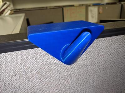 Cubicle coat hook