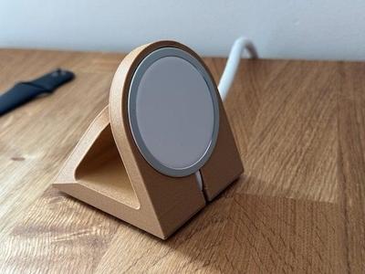 MagSafe Apple alarm clock iPhone and watch charger