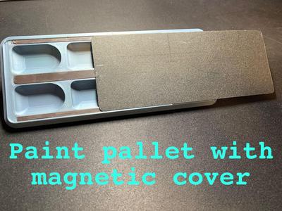 Paint pallet with magnetic cover
