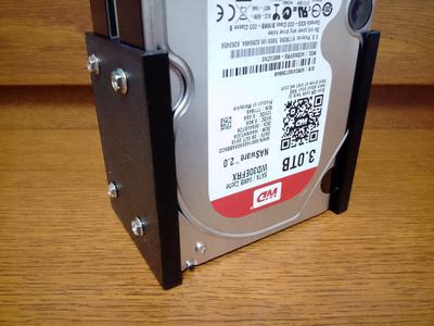 HDD holder - parallel