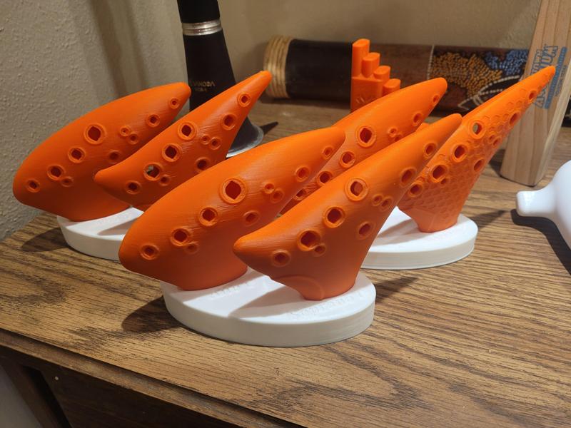 Dual Ocarina stand for Soprano C and Alto C ocarina designed by E.C.3D