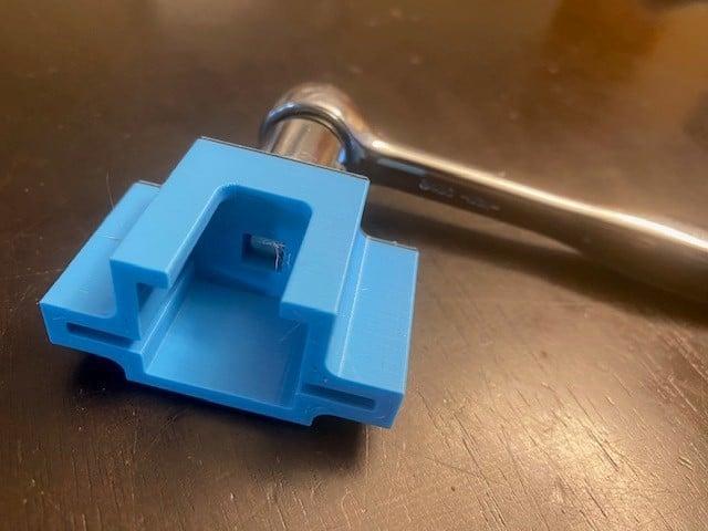 Hyundai Ioniq Low Beam Bulb Change Tool