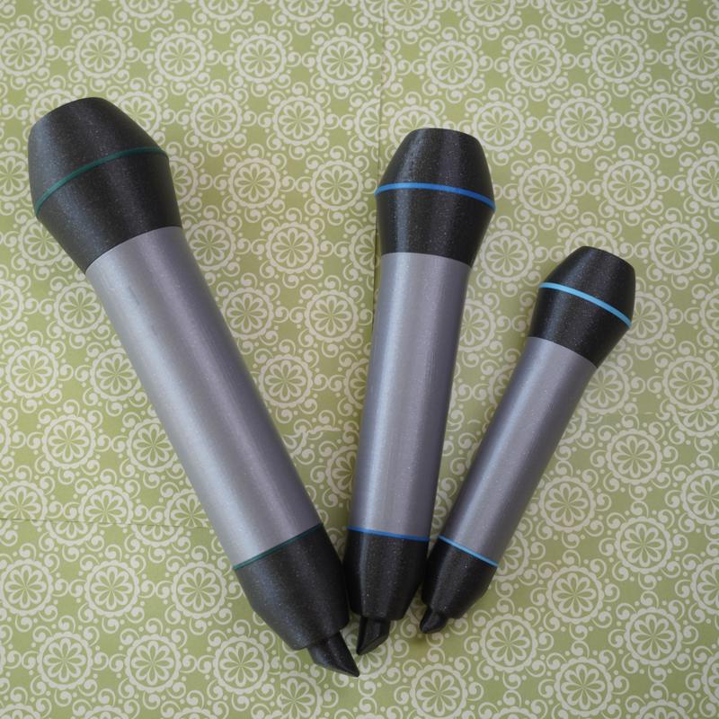 Microphone: Twist & lock, multi-color prop / toy