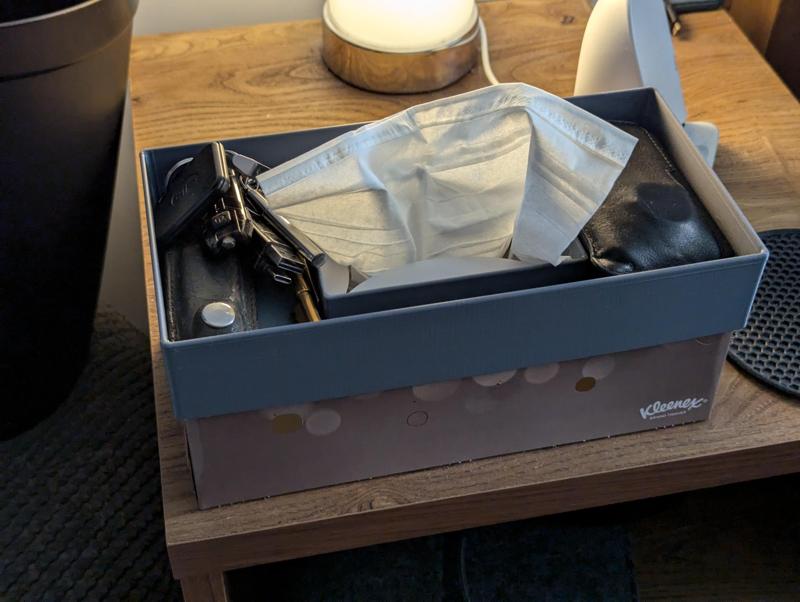 Kleenex Tissue Box Tray (23cm x 11.5cm)