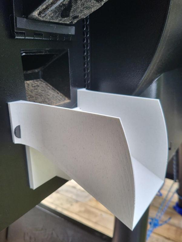 Traeger Hopper Chute (Pro 575)