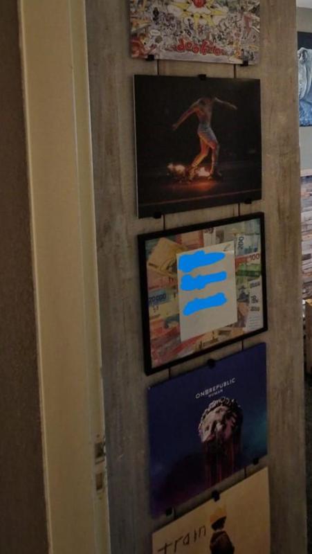 Vinyl holder - no supports