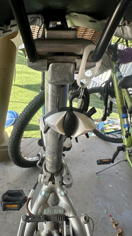 Eye keychain, earring, two color no AMS, two piece