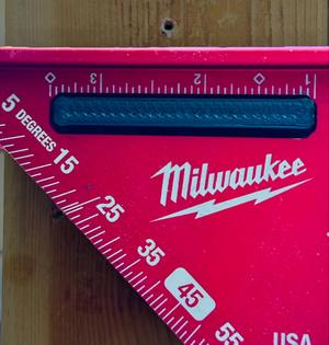 4-inch Speed Square Mount (Milwaukee)