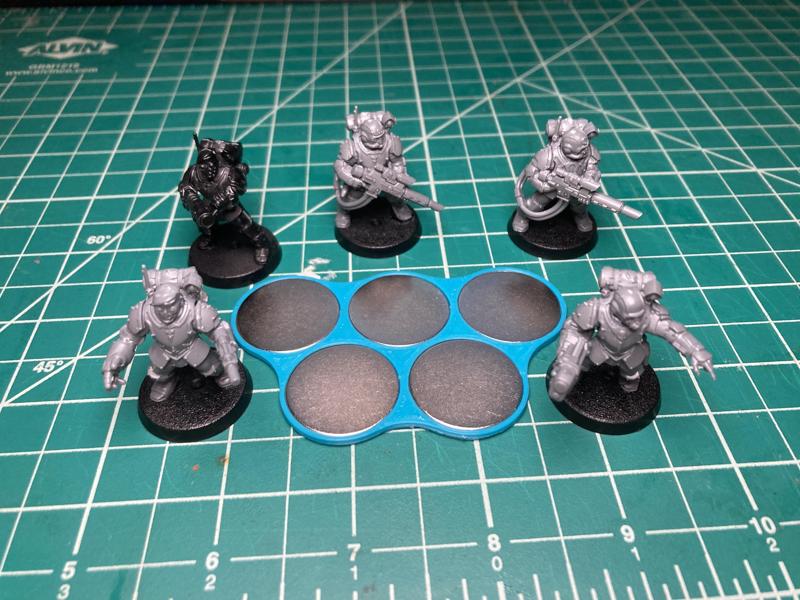 Metal Disc Squad Movement Tray for 25/28mm Bases