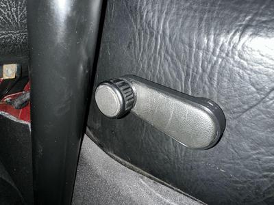 VW Polo 86C / Golf 1 rollcage window handle