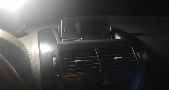 Polo 9N phone holder