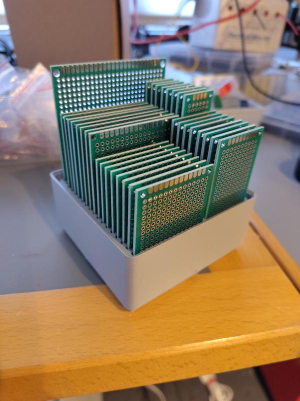 PCB board Gridfinity storage 4x4x5