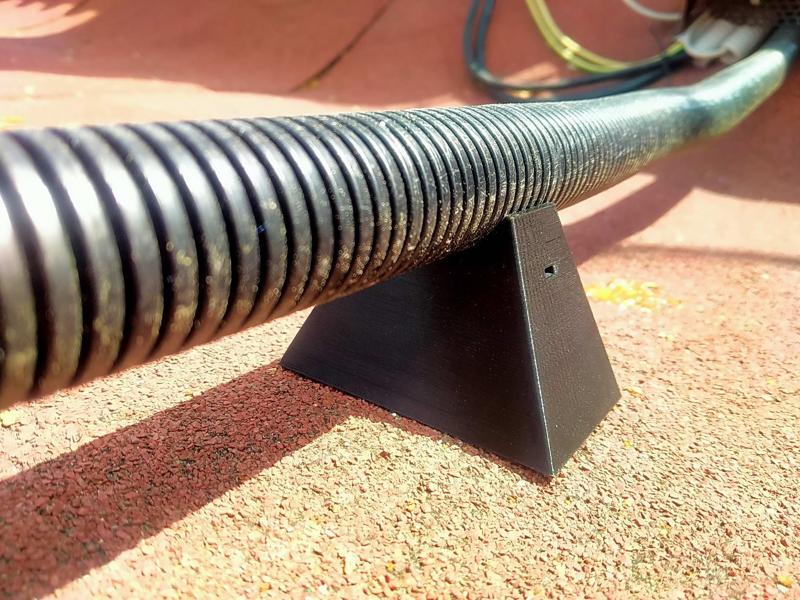 Pipe washer for roof solar cables - Holder for PVC flexible hose 32mm (cable protection) - have hollow for concrete weight